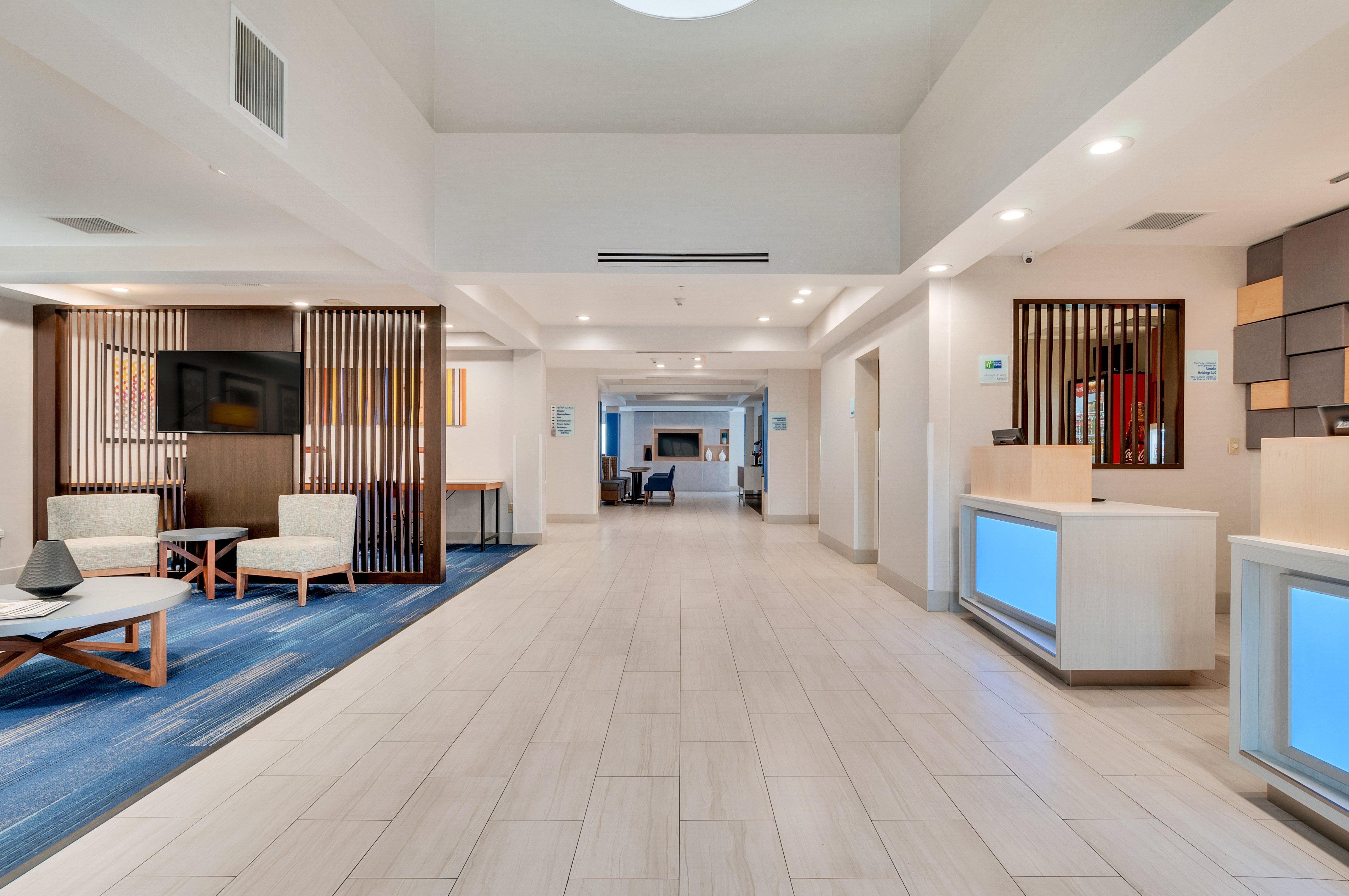 Holiday Inn Express Hotel & Suites Lake Elsinore By Ihg Dış mekan fotoğraf