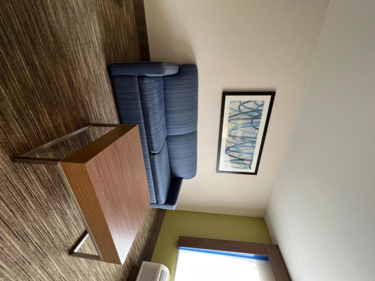 Holiday Inn Express Hotel & Suites Lake Elsinore By Ihg Dış mekan fotoğraf