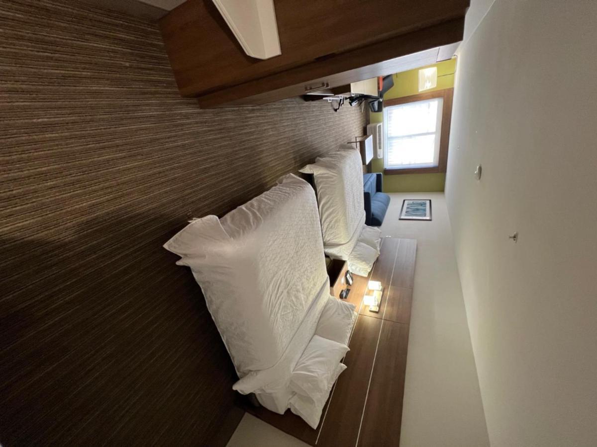 Holiday Inn Express Hotel & Suites Lake Elsinore By Ihg Dış mekan fotoğraf