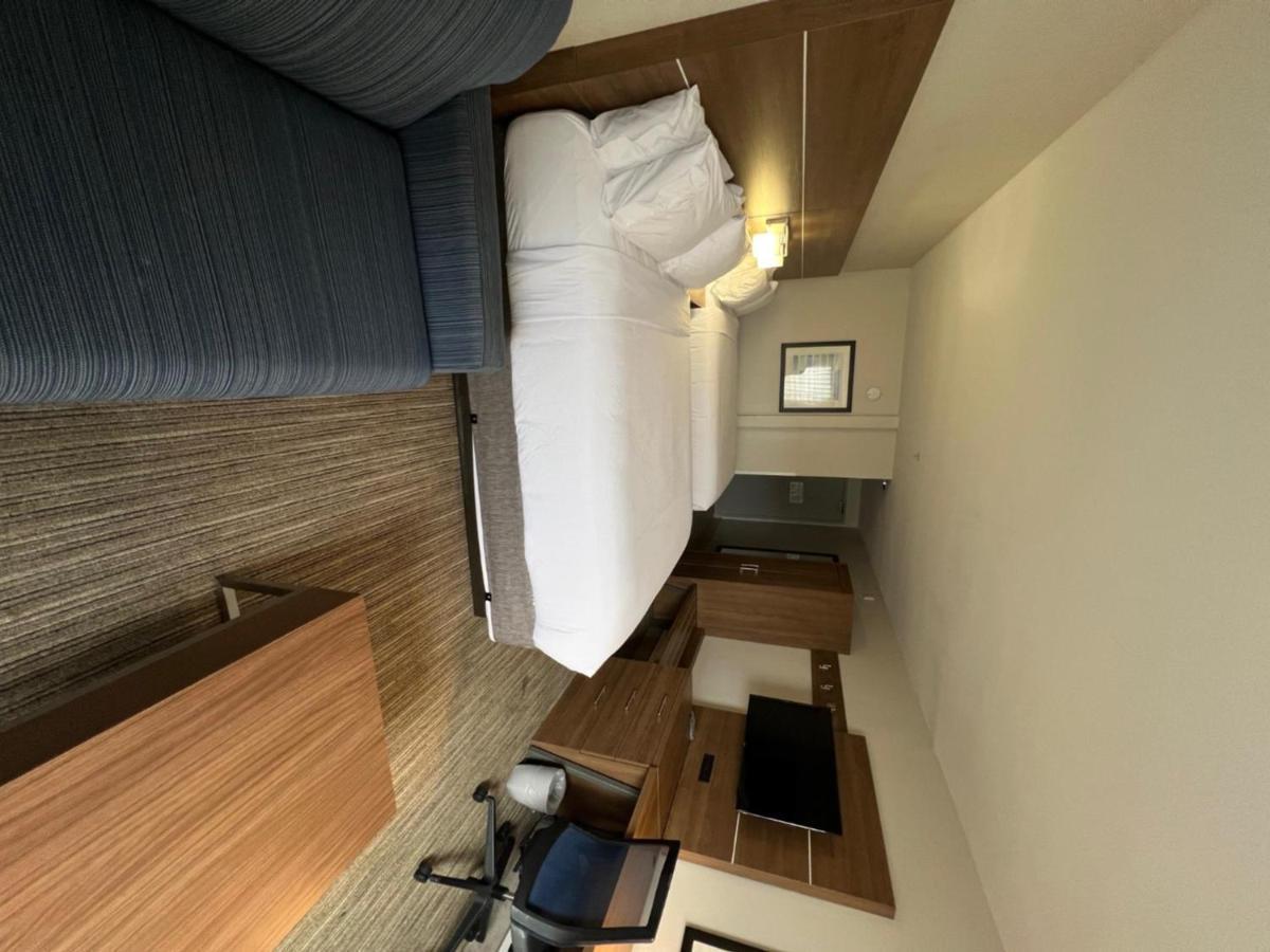 Holiday Inn Express Hotel & Suites Lake Elsinore By Ihg Dış mekan fotoğraf