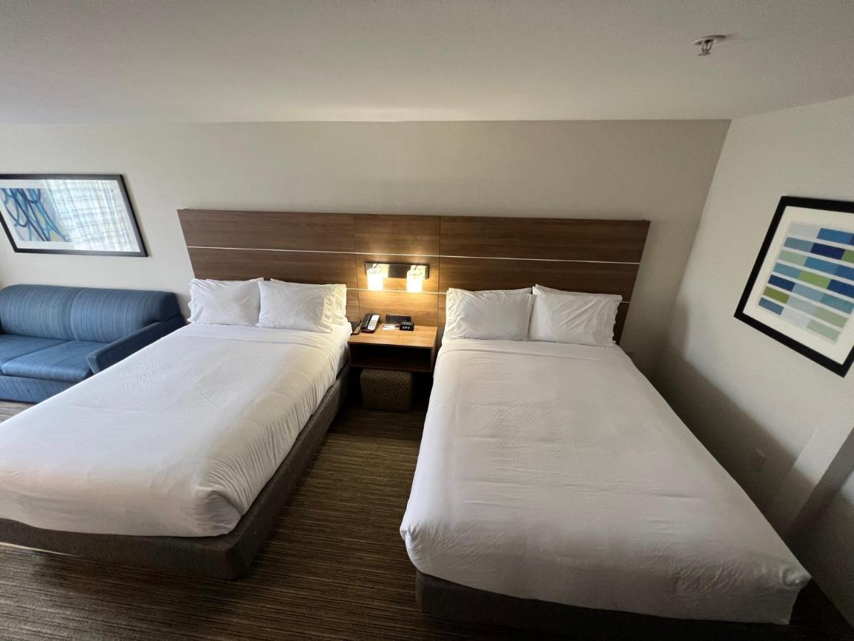 Holiday Inn Express Hotel & Suites Lake Elsinore By Ihg Dış mekan fotoğraf