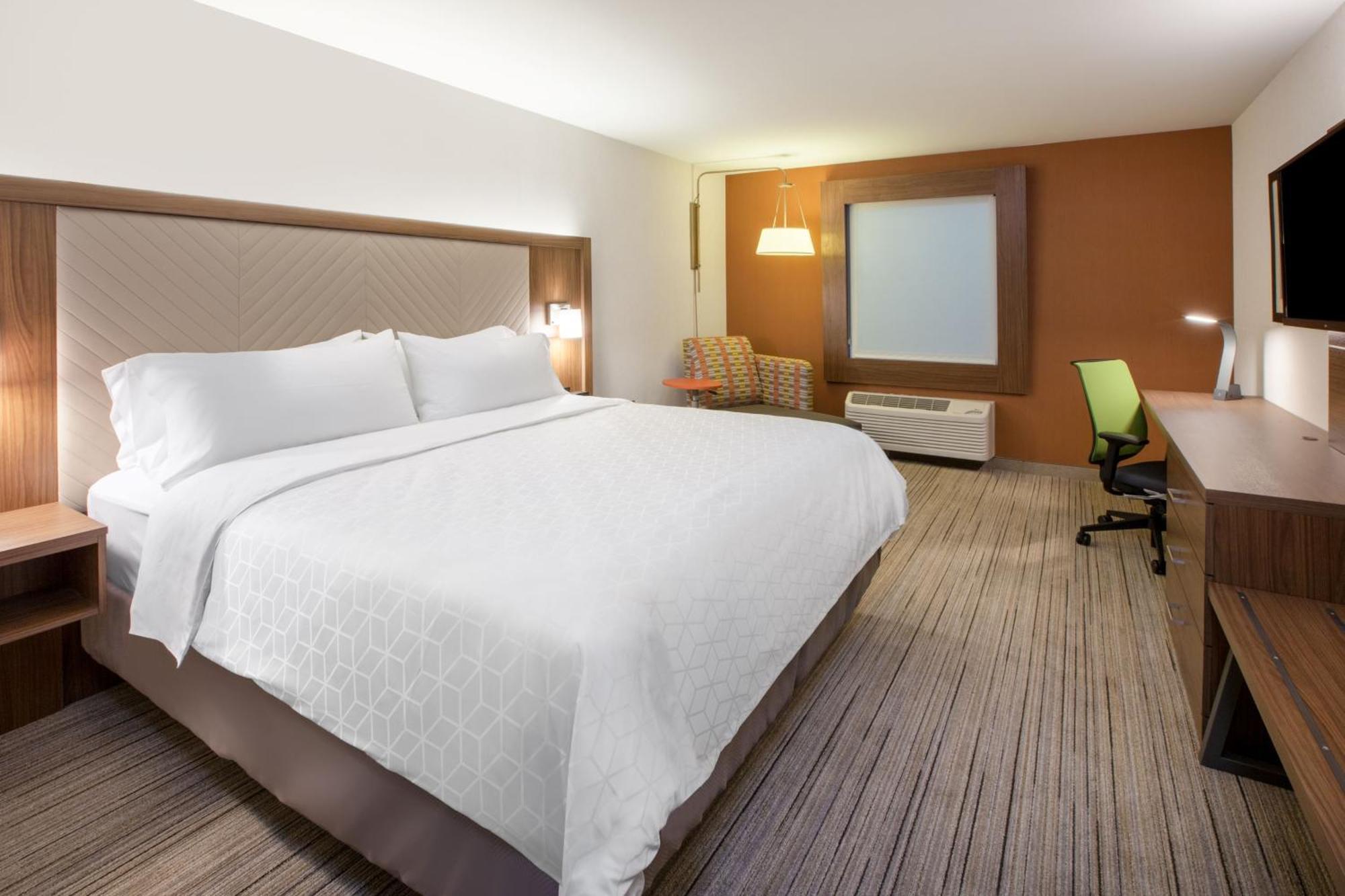 Holiday Inn Express Hotel & Suites Lake Elsinore By Ihg Dış mekan fotoğraf