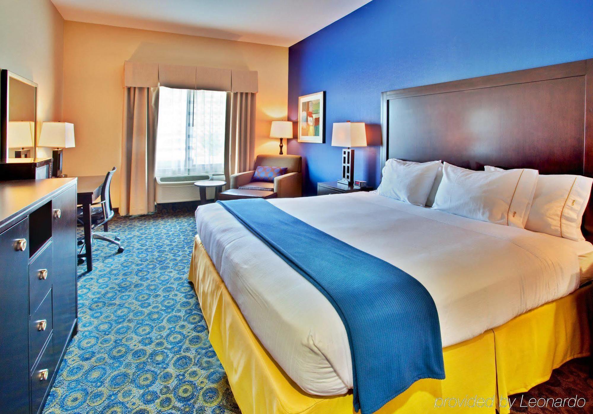 Holiday Inn Express Hotel & Suites Lake Elsinore By Ihg Dış mekan fotoğraf