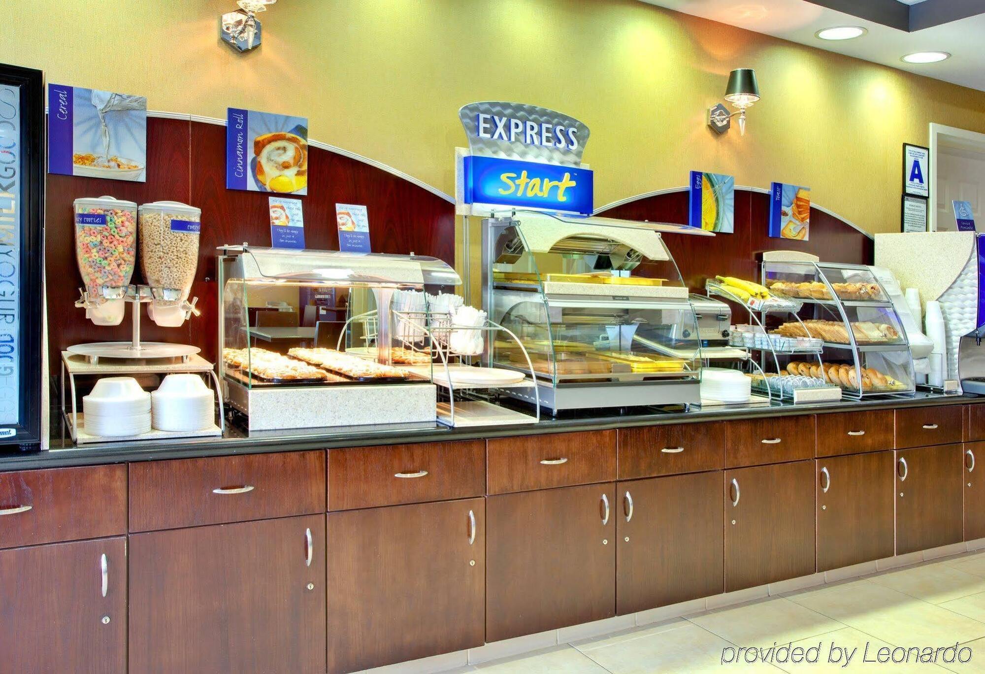 Holiday Inn Express Hotel & Suites Lake Elsinore By Ihg Dış mekan fotoğraf