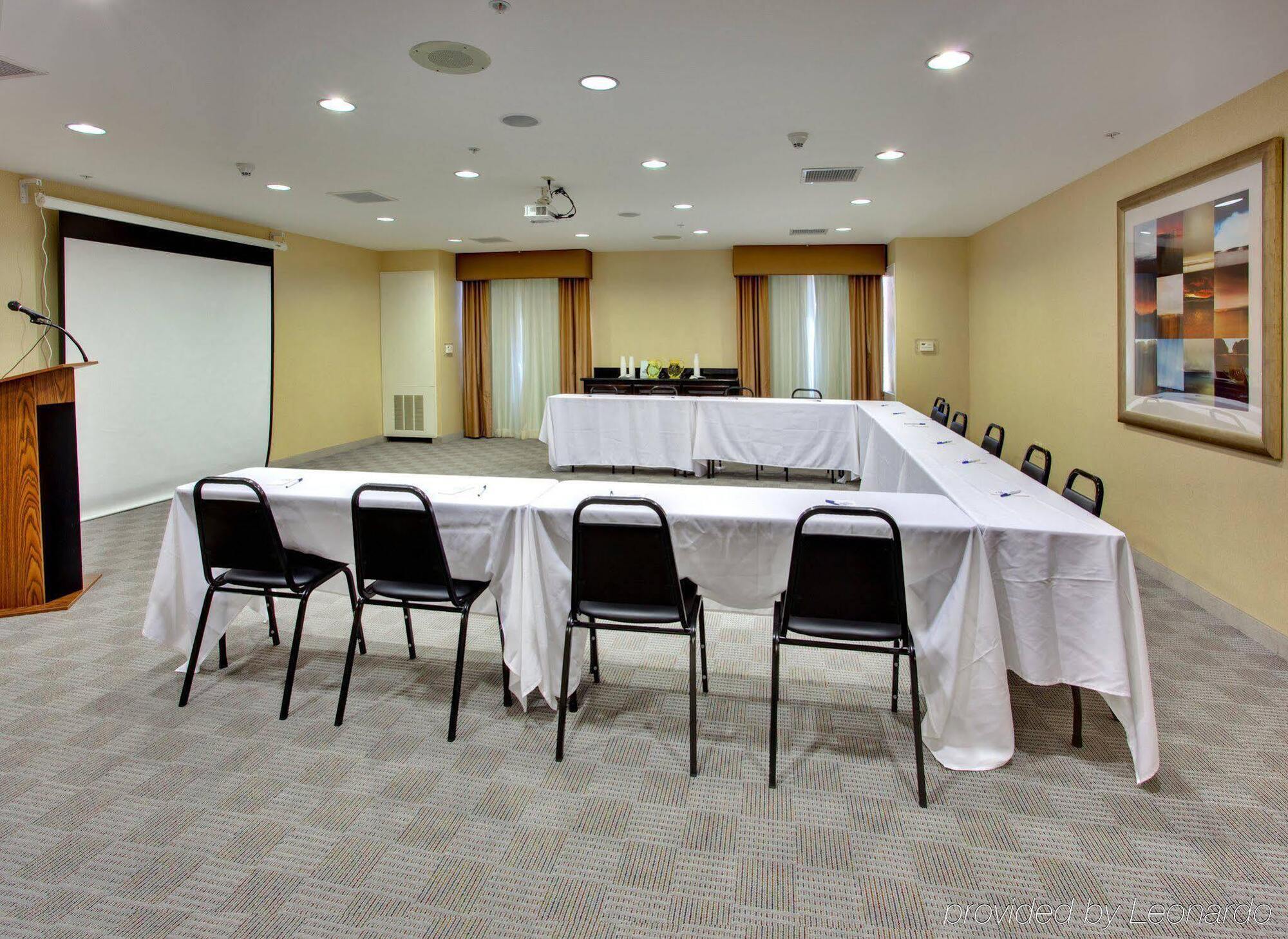 Holiday Inn Express Hotel & Suites Lake Elsinore By Ihg Dış mekan fotoğraf
